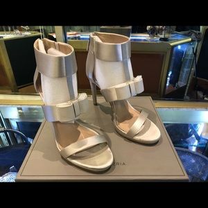 Gale High-Heel BCBGMAXAZRIA